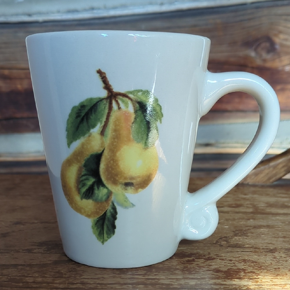 Pear Design Ceramic Mug